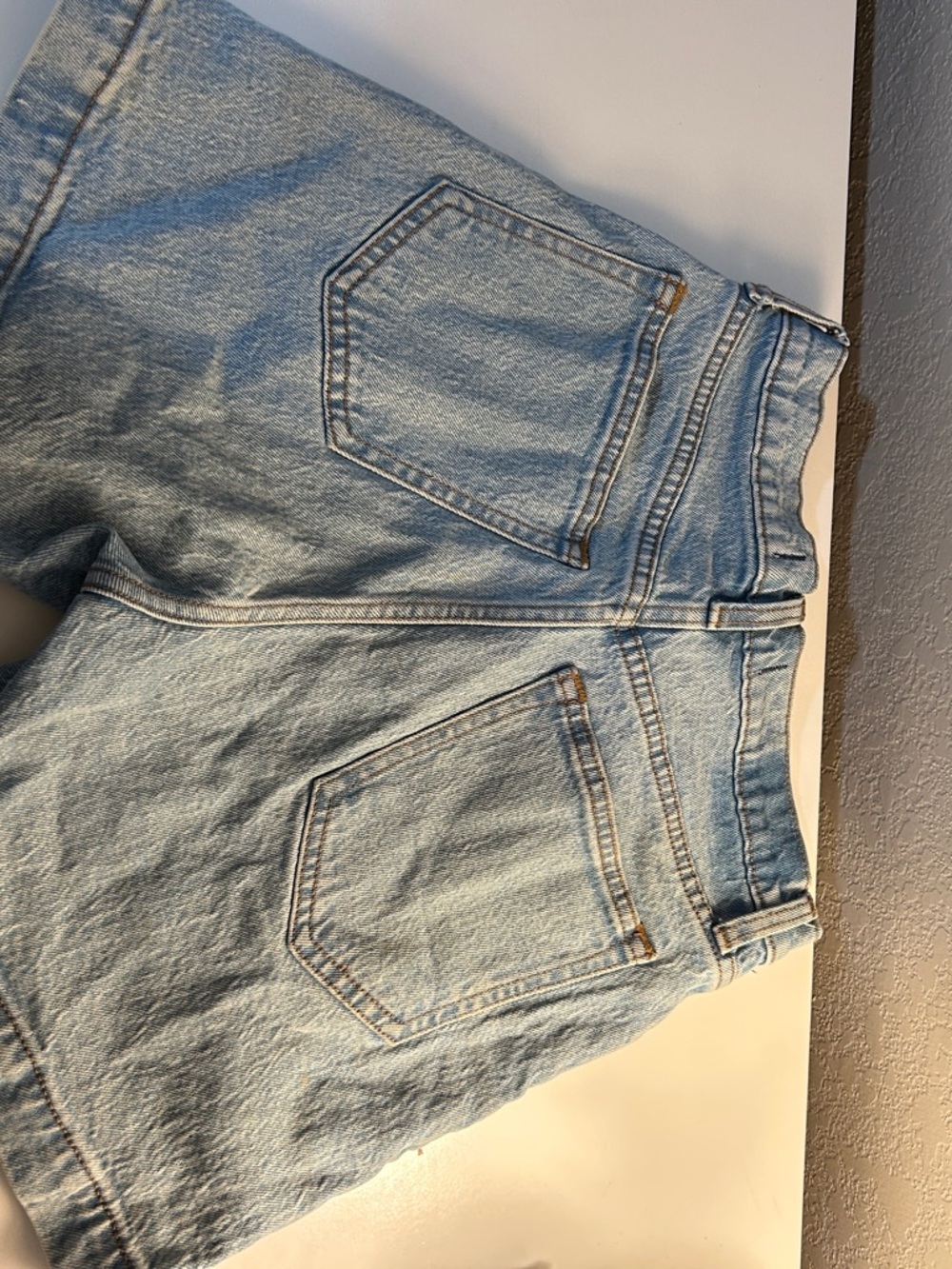 Abercrombie & Fitch Dad Shorts - Picture 4 of 4